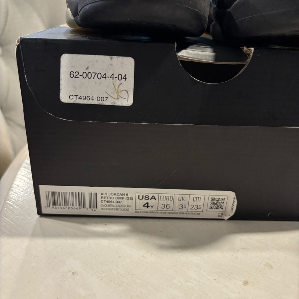 Jordan Retro Black and White Sneakers - Picture 11 of 11